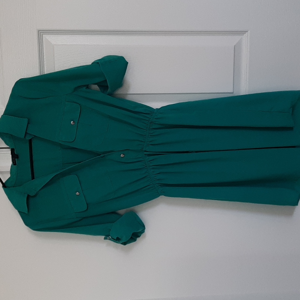 Green shirt dress